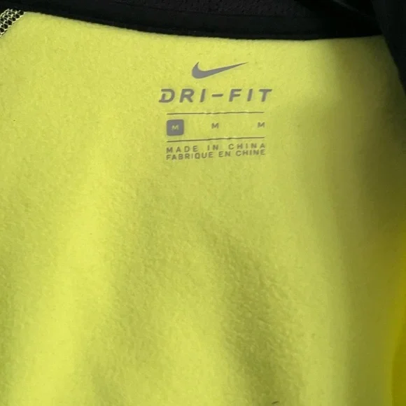 Nike neon yellow hoodie for girls - Picture 2 of 3